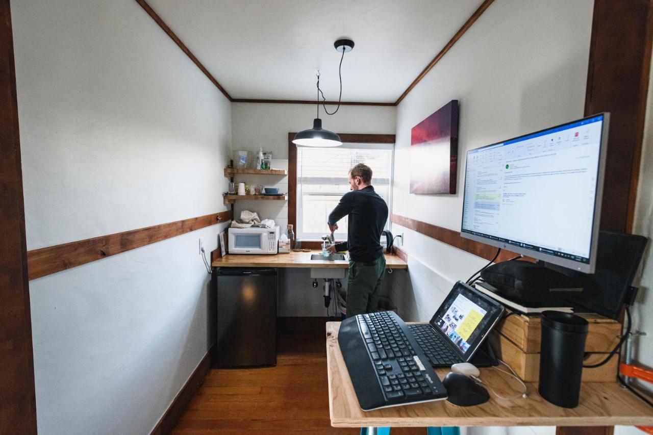 Left Coast Lodge - Pet Friendly Sisters Luaran gambar